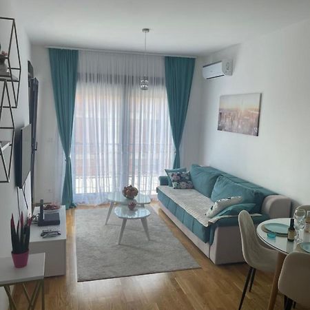 Apartman Iva Tivat Eksteriør bilde