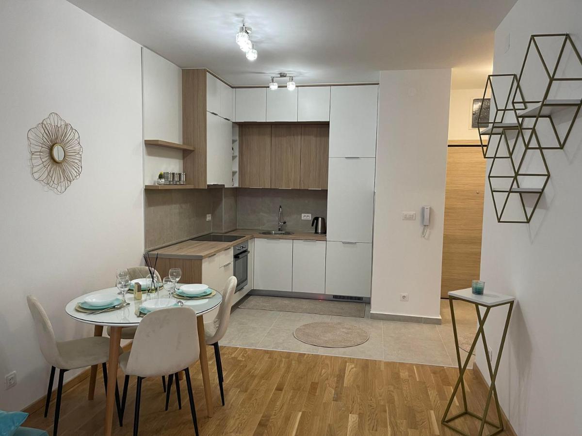 Apartman Iva Tivat Eksteriør bilde