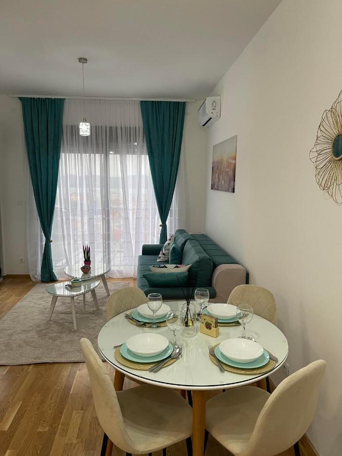 Apartman Iva Tivat Eksteriør bilde